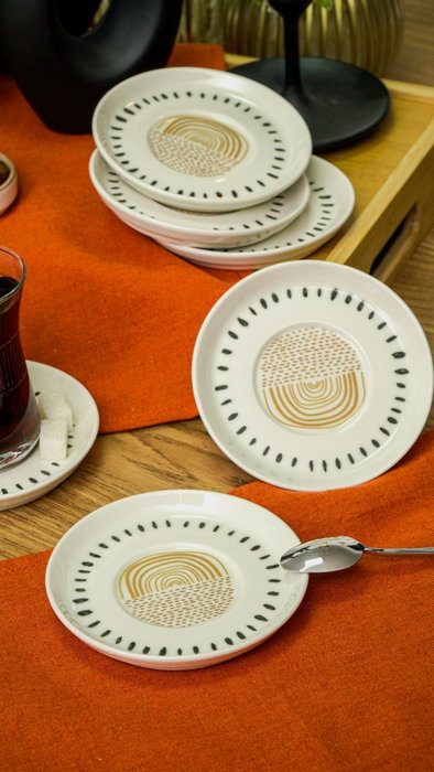 Hermia Yakamoz 6 Juego de 6 platos de porcelana Multicolor Hermia Yakamoz 6 Juego de 6 platos de porcelana Multicolor